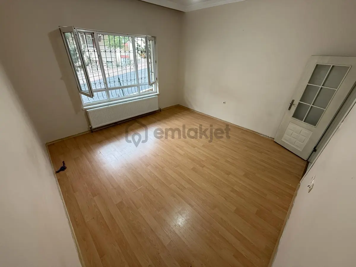 Kuşcağız Mahallesi'nde Ebeveyn Banyolu 3+1 Daire! - 11