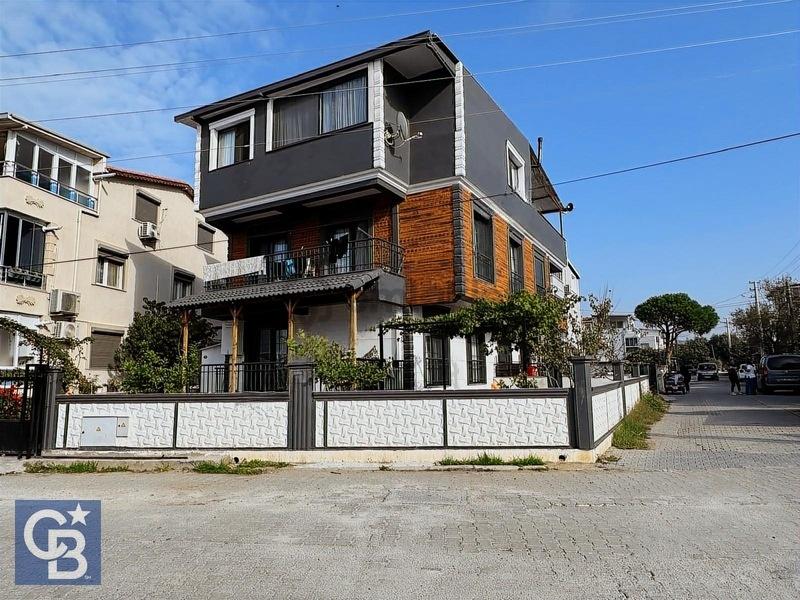 Şakran'da Satılık Triplex Villa - 2