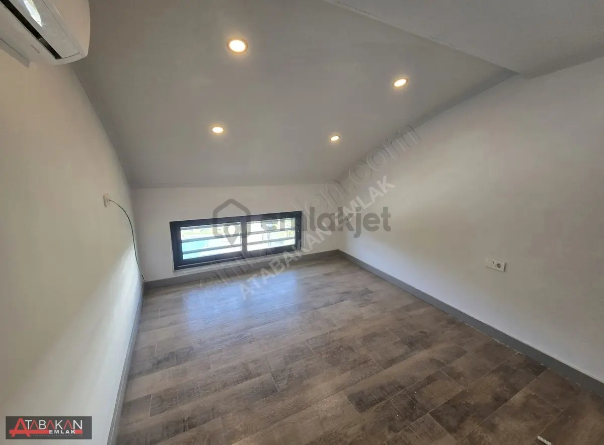 Sidenin Kalbinde Havuzlu Lüks Sitede 3+1 Dubleks - 2