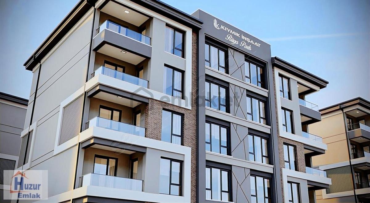 Şuhut Yolunda Site İçinde Lüx 3+1 Satılık Daireler - 16