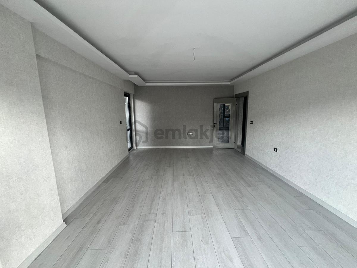 Atapark'ta Manzaralı E.banyolu Sıfır 3+1 Daire - 9
