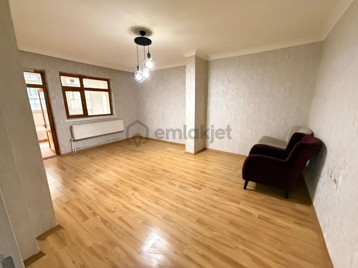 Kuşcağız Mahallesi'nde 3+1 Daire! - 9