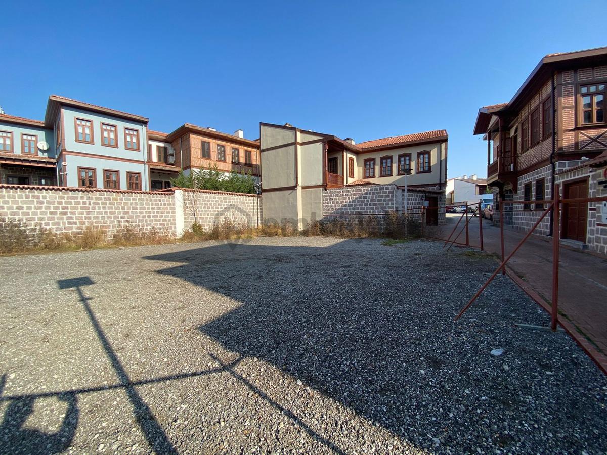 Tarihi Hamamönünde İmarlı 346 M2 Satılık Arsa - 6