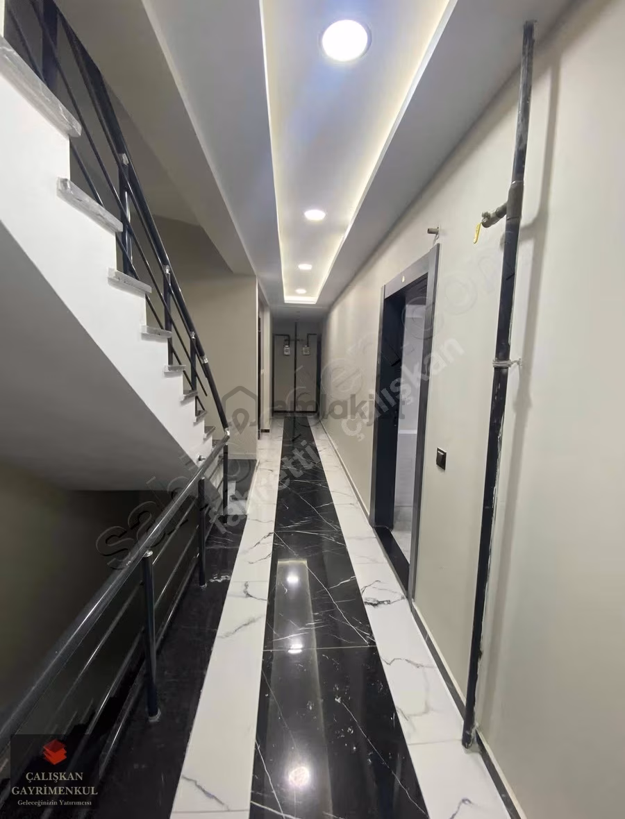 Arnavutköy 'bollucada Butik Site İçinde Satılık 2+1 Daire - 15