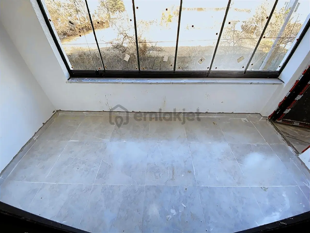 Tuğra'dan Çobançeşme De 2+1 Ebeveyn Banyolu Satılık Daireler!! - 11