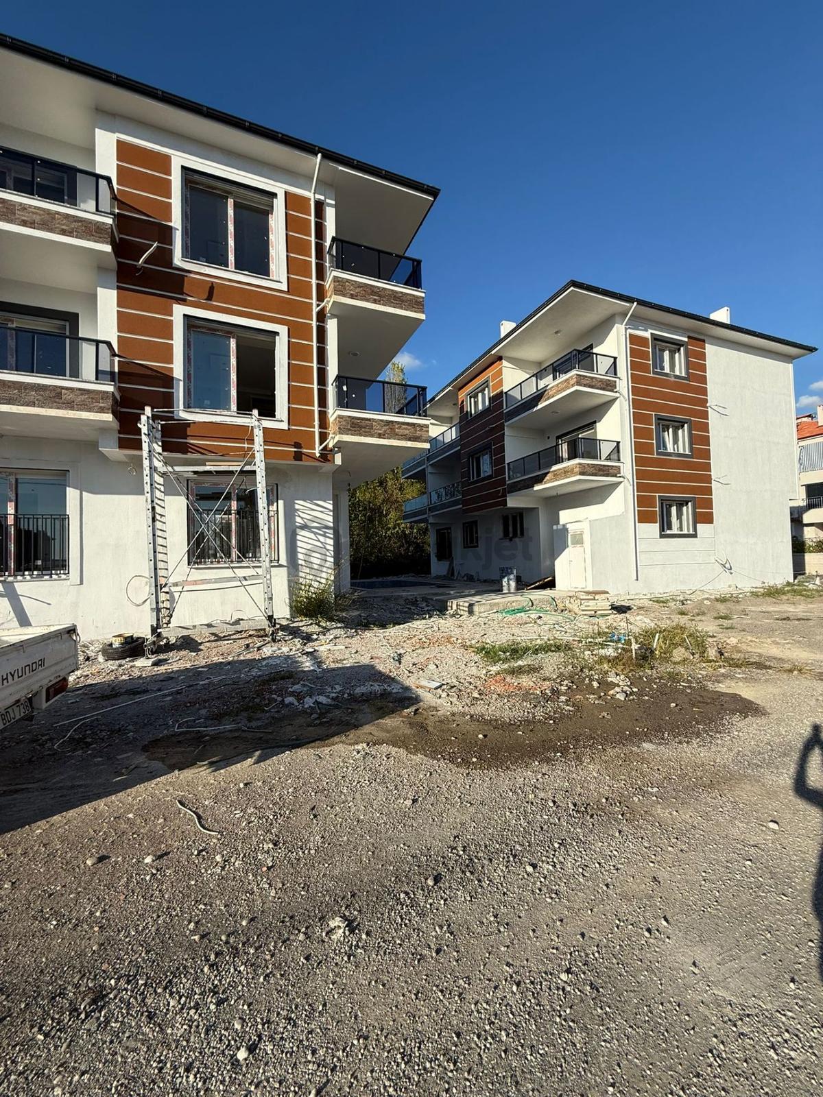 Stop’tan Ortaca Çaylı *havuzlu Sitede Kaliteli Yapı* 1+1 Satılık Daire - 26