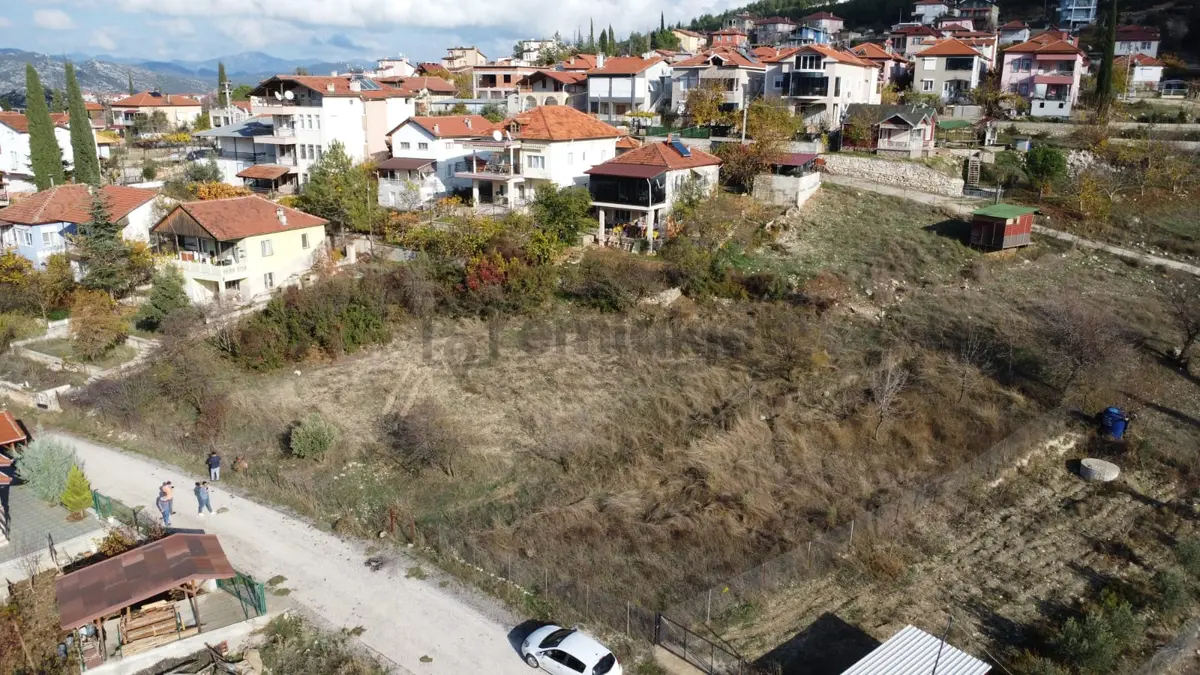 İmarlı 466 M2 Satılık Arsa - 2