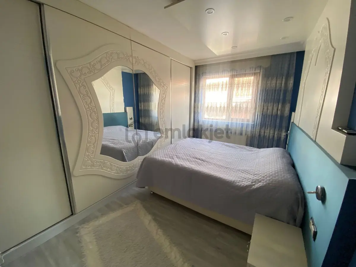 Atapark Mahallesi'nde Cadde Üzerinde 5+1 Teraslı Daire! - 14