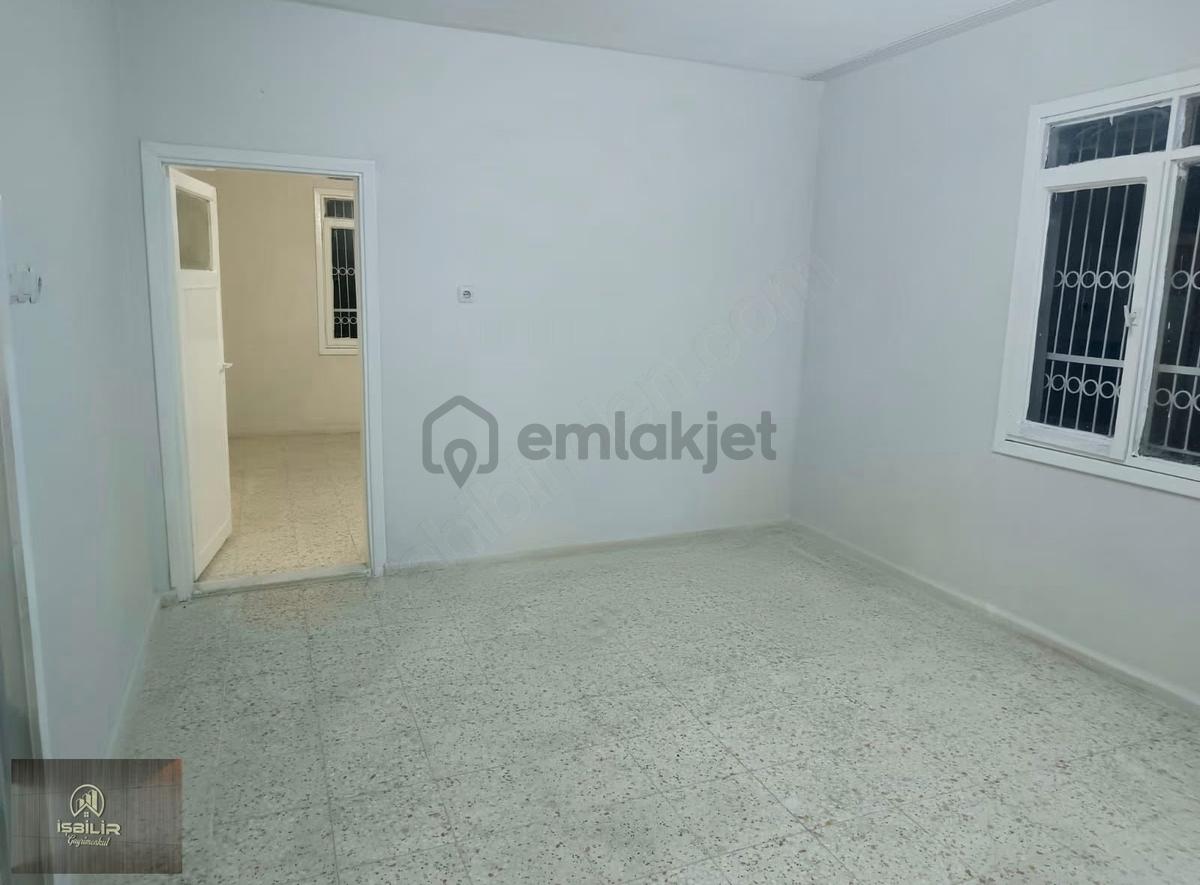 Barış Mahallesinde 2 Katlı Müstakil Ev - 20