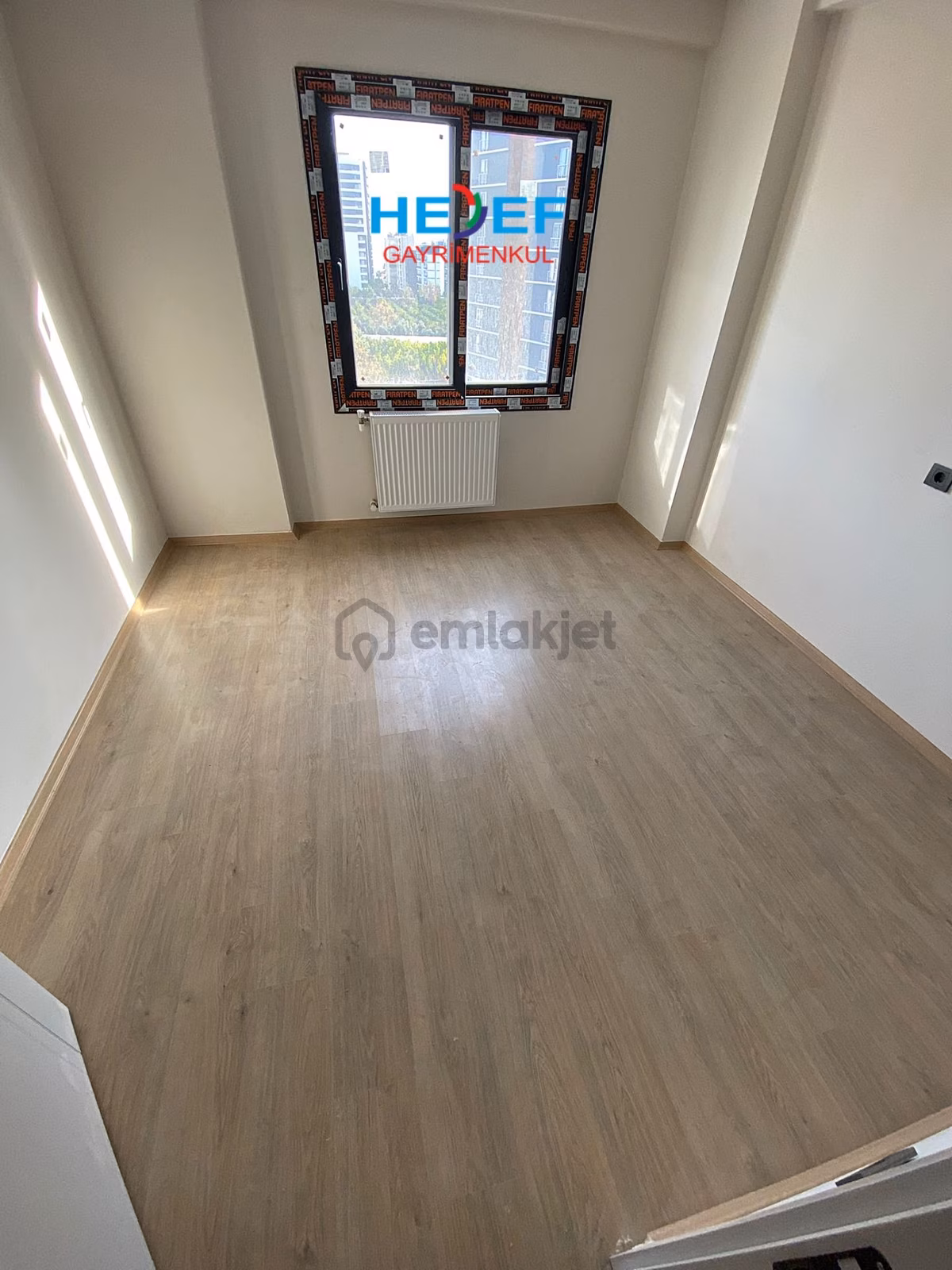 Hedef'ten Tece'de Gmk'ya Sıfır Geniş Satılık 2+1 Daire - 11