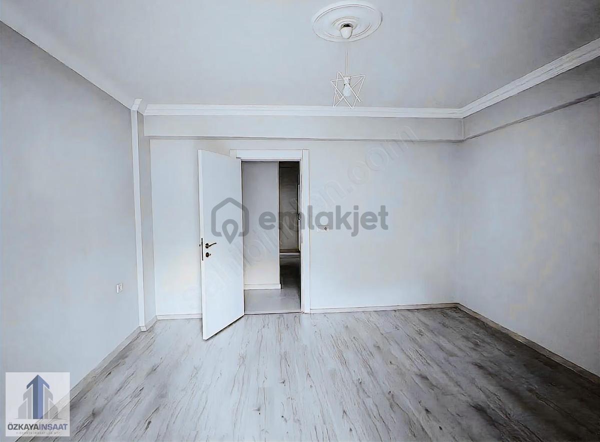 Milas Merkezte Satılık 3+1 Daire - 17