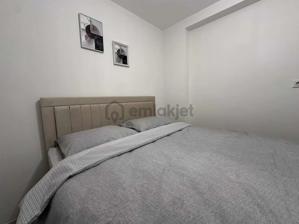 Zeytinköy'de Satılık 1+1 Eşyalı Apart - 8