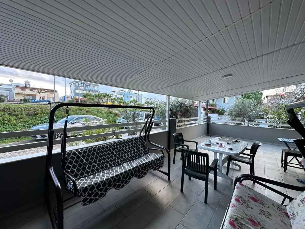 Seferihisar Doganbeyde Satılık Giris Kati Denize 200 M 2+1 Daire