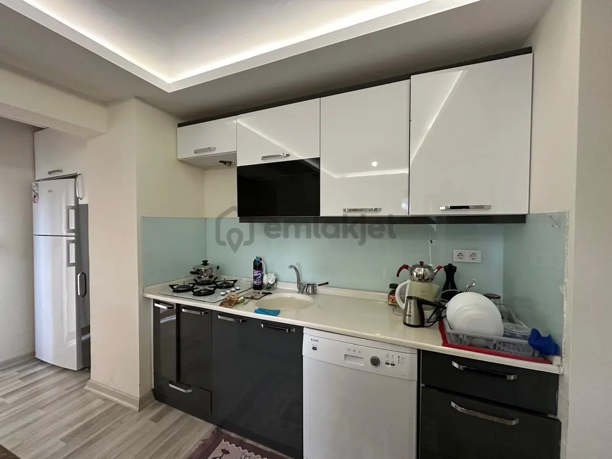 Seferihisar Doganbeyde Satılık Giris Kati Denize 200 M 2+1 Daire - 8