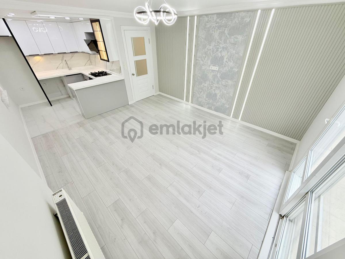 ▶ ▶ Körfez'den Denize 300 Mt Teraslı Doğalgazlı 2+1 Satılık Daire - 34