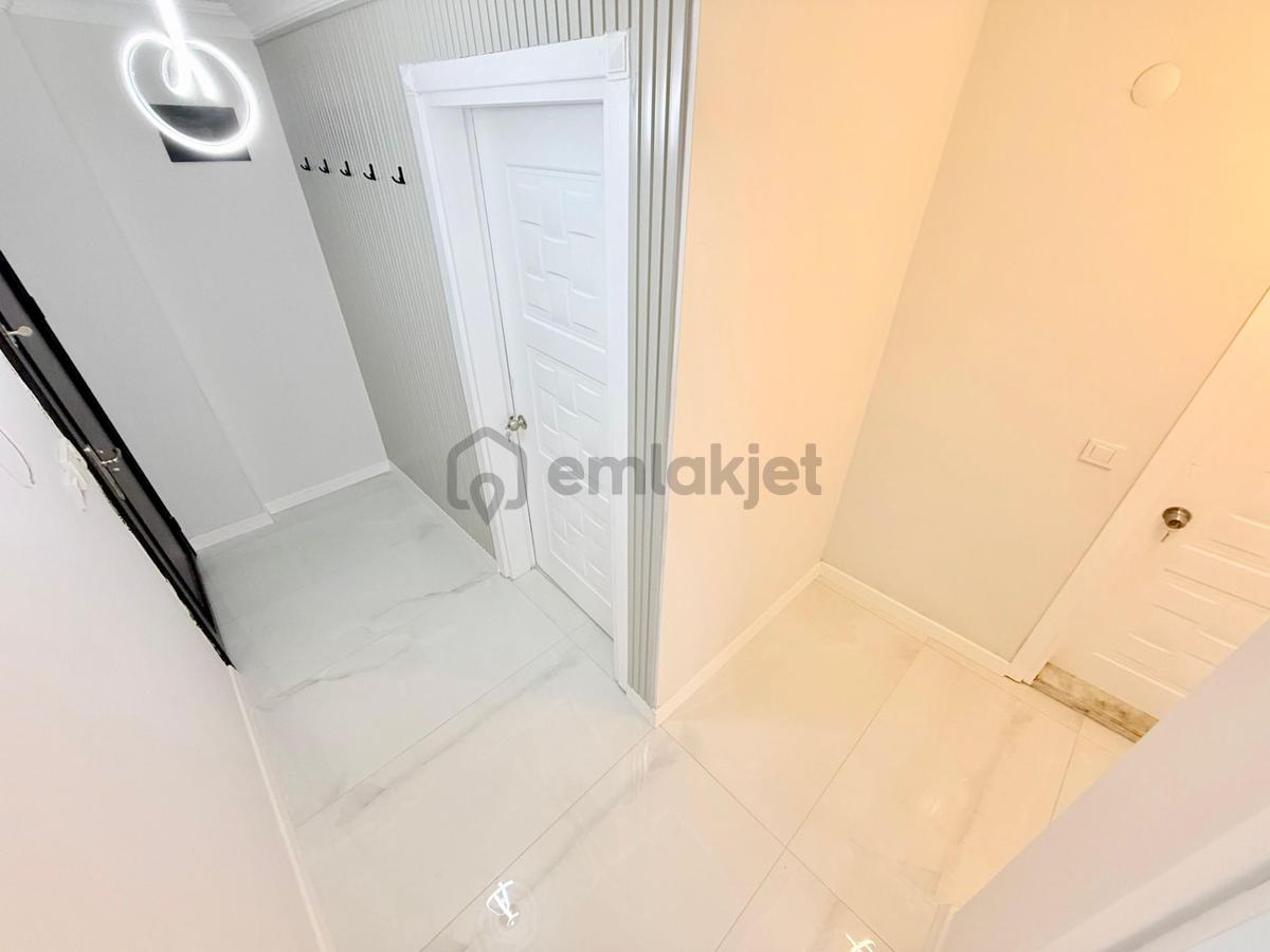 ▶ ▶ Körfez'den Denize 300 Mt Teraslı Doğalgazlı 2+1 Satılık Daire - 6