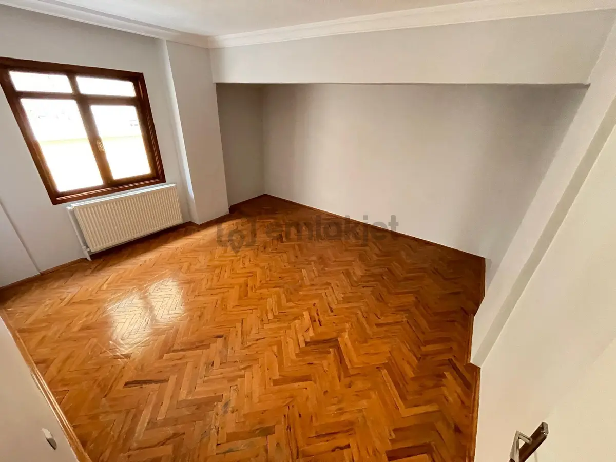 Etlik Mahallesi'nde Cadde Yakını 3+1 Daire! - 23