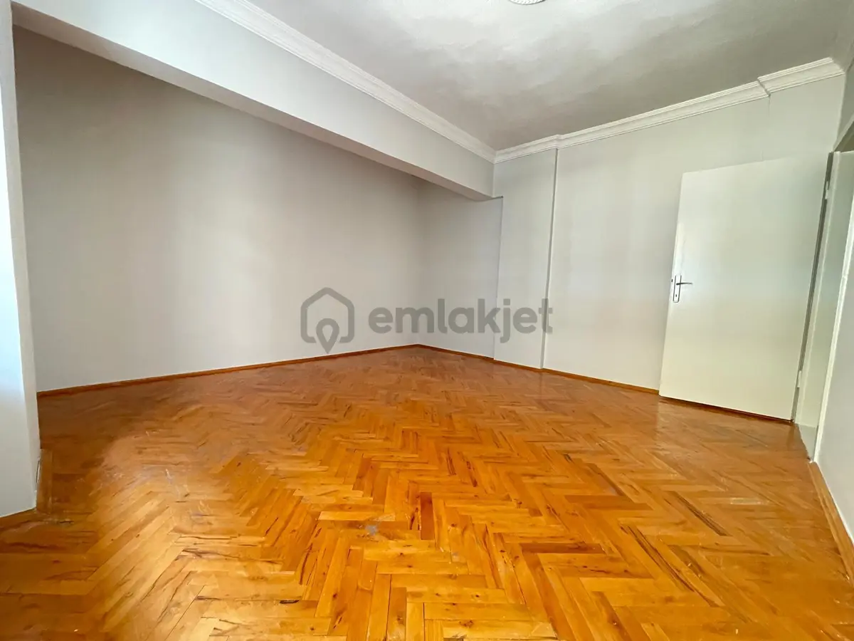 Etlik Mahallesi'nde Cadde Yakını 3+1 Daire! - 18