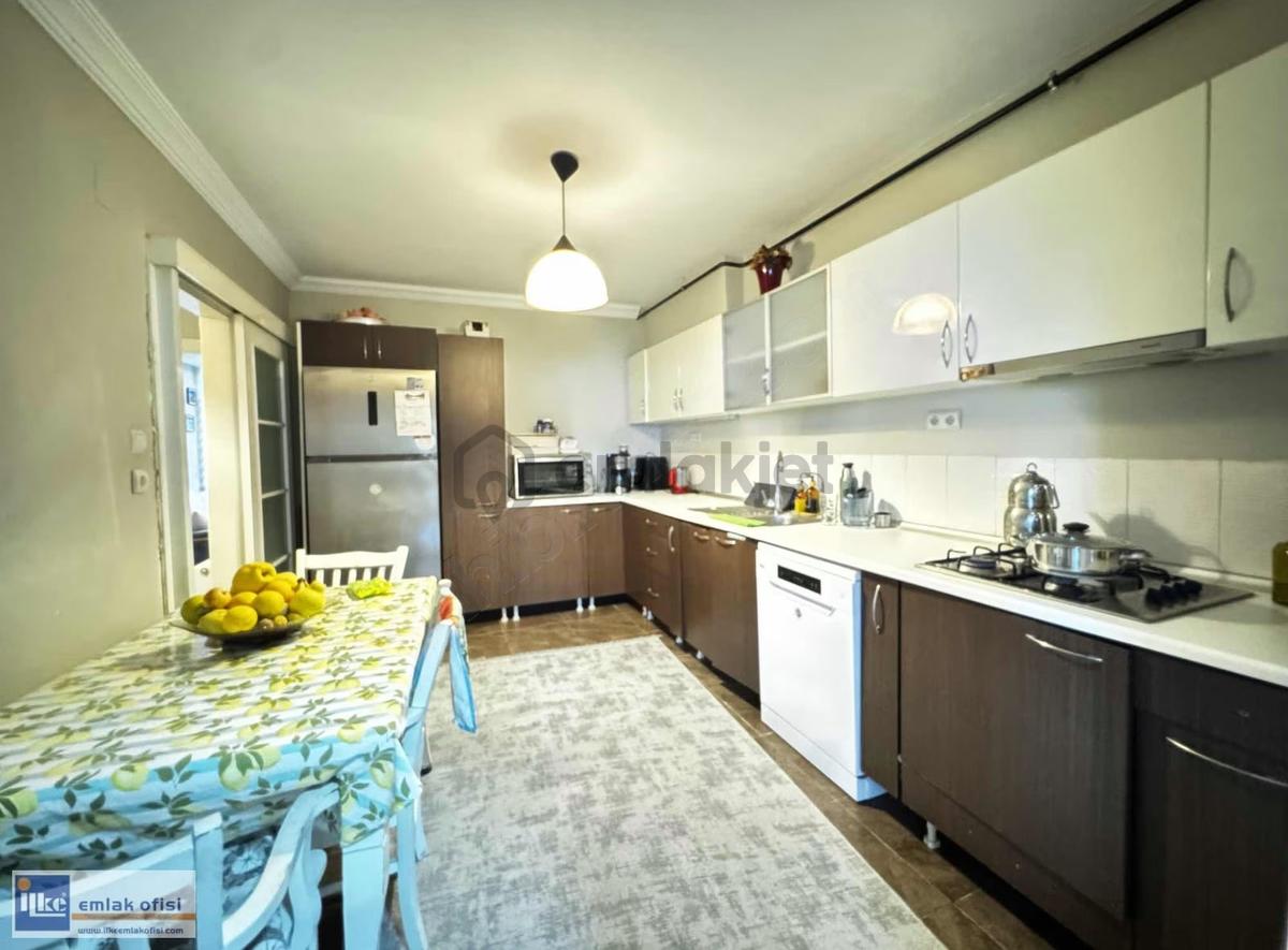 İlke'den Kuyuluk'da Site İçerisinde Satılık Triplex Villa - 11