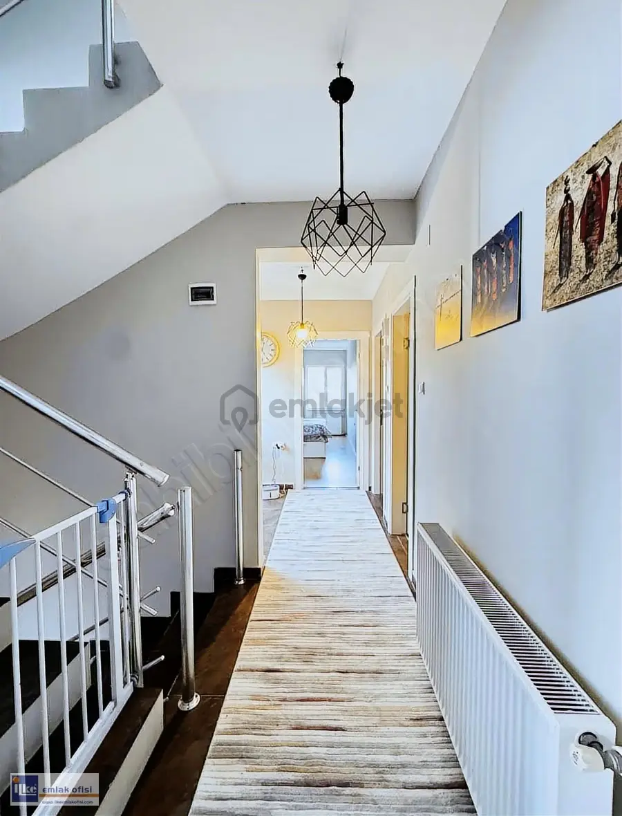 İlke'den Kuyuluk'da Site İçerisinde Satılık Triplex Villa - 17