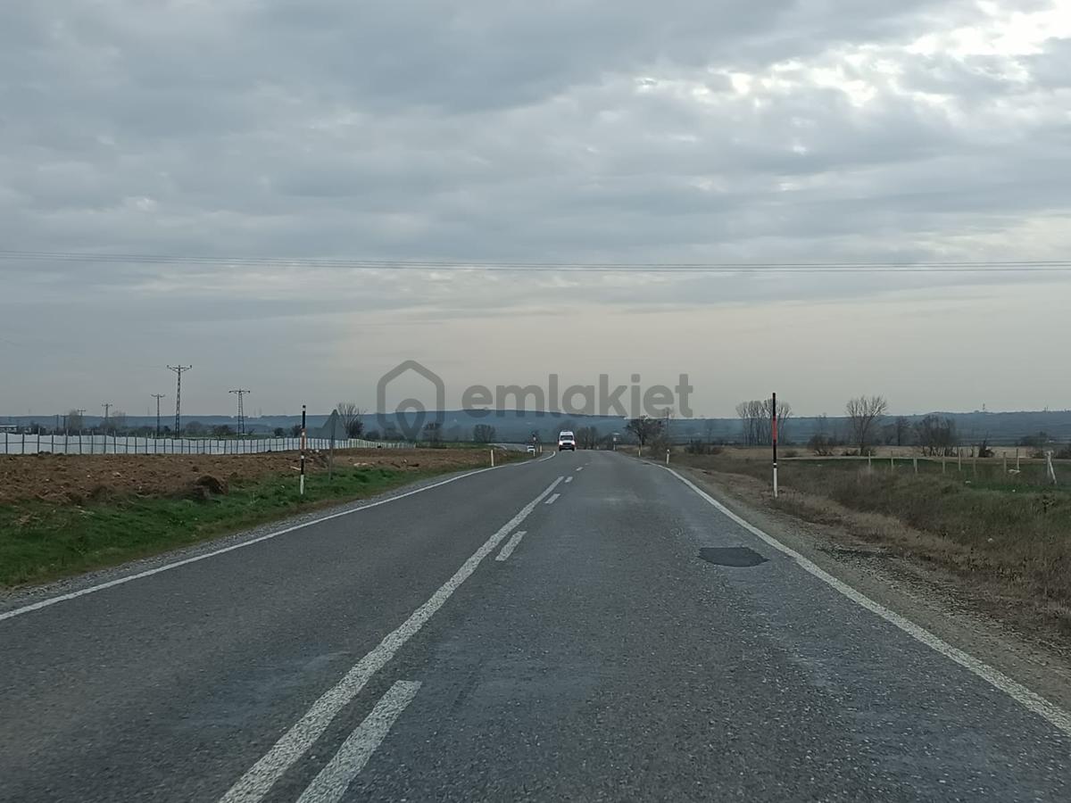 Çakıllı Evrenli Asfal Üzeri Yeni Sanayi Hattı Üzerinde Satılık Parseller - 3