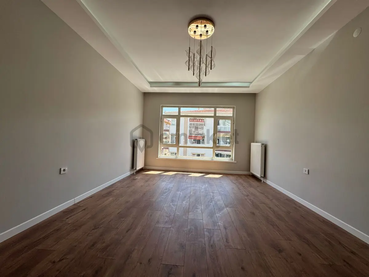Aşağı Eğlencenin Kalbinde 3+1 Full Yapılı Daire - 5