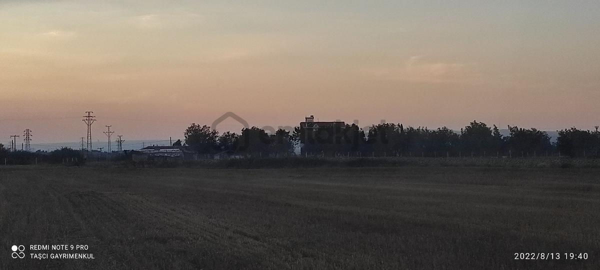 Saray Edirköy' De Mahallenin Dibinde Satılık 300 M2 - 11