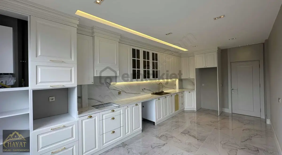 425 M2 Arsa İçinde 180 M2 3+1 - 20
