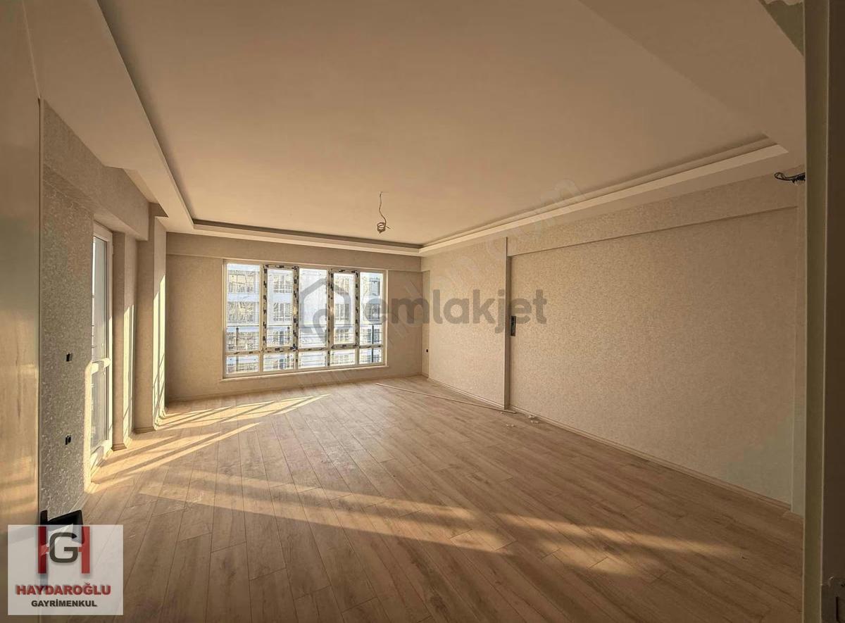 Fıstıklık'da Cadde Üzeri Satılık Sıfır 3+1 Daire - 19
