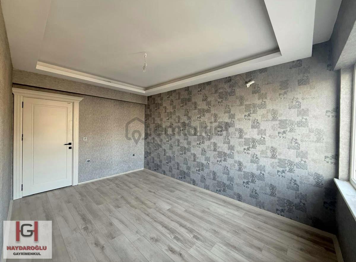 Fıstıklık'da Cadde Üzeri Satılık Sıfır 3+1 Daire - 25