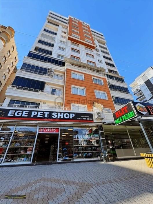 Mezitlinin En Güzel Yerinde 4+1 220m Satılık