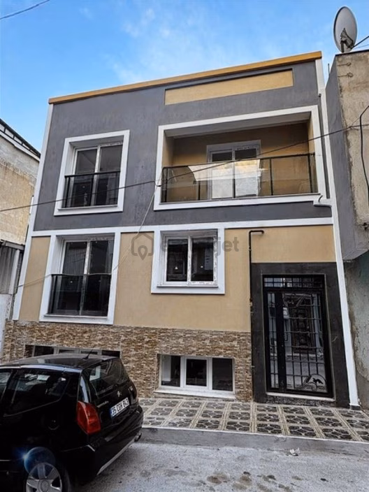 Buca İnönü'de Satılık 3 Katlı Sıfır Müstakil