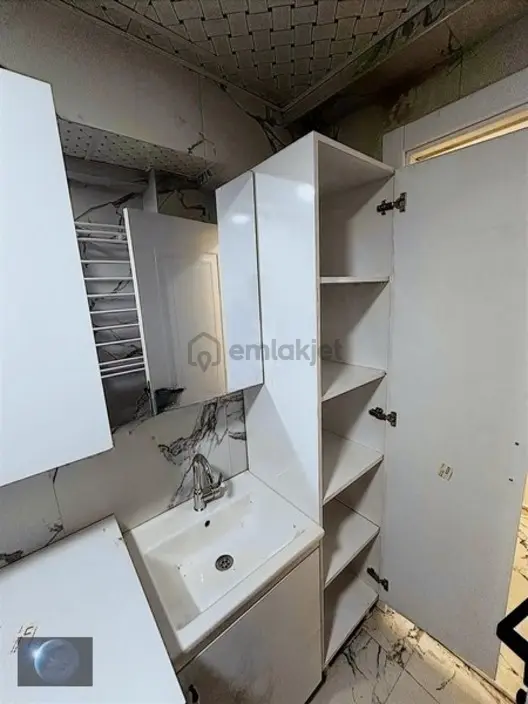 Buca İnönü'de Satılık 3 Katlı Sıfır Müstakil - 22