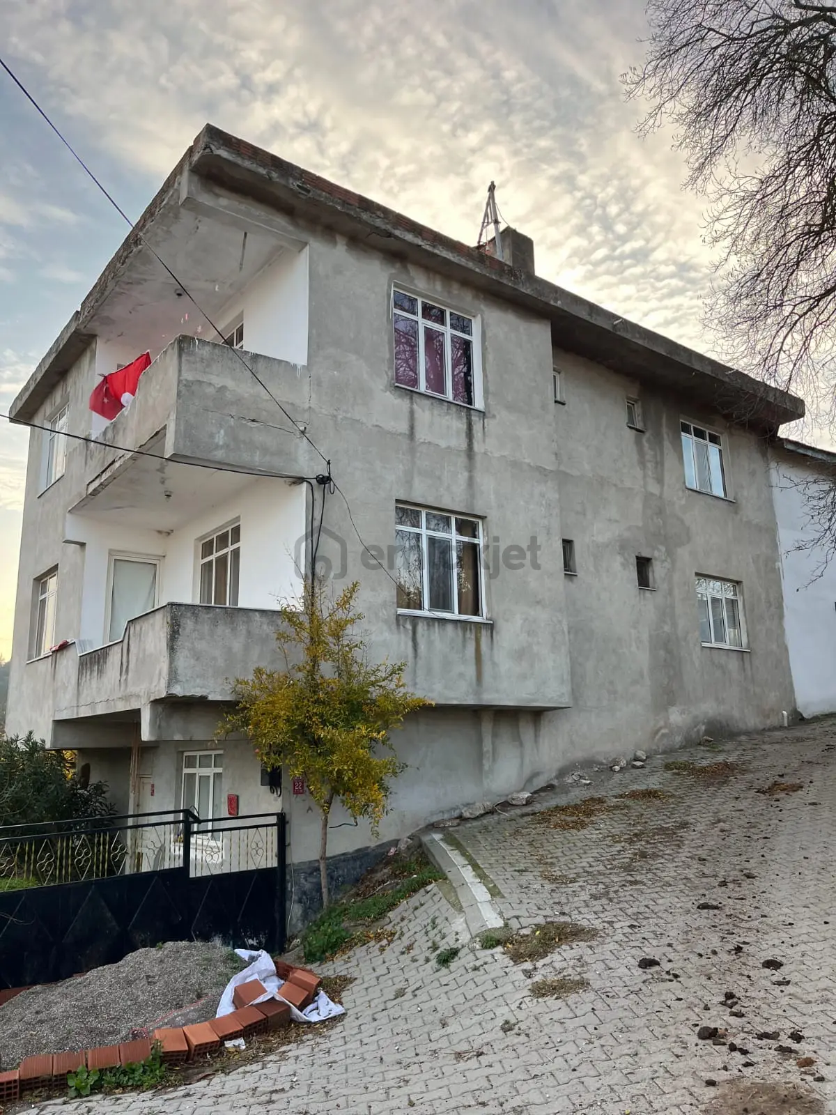 Balıkesir Susurluk Ömerköy Mahallesinde Satılık - 6