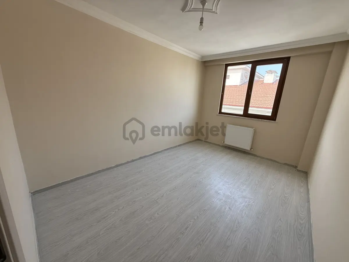 Emlakevim - Gümüşova Fatih Mah.de 2 + 1 Satılık Daire ! - 4