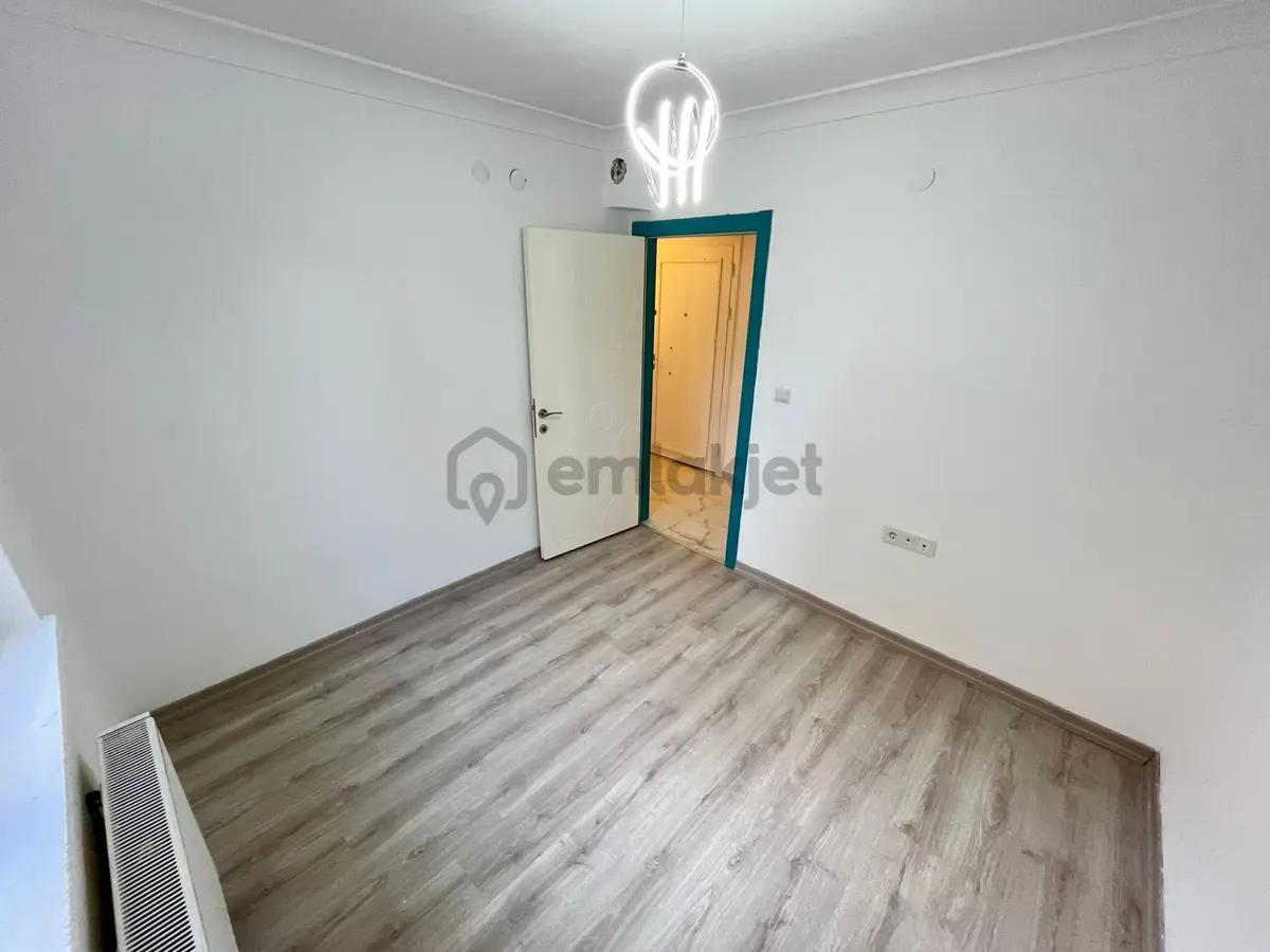 Kanuni Mahallesi'nde Yapılı 3+1 Daire! - 14