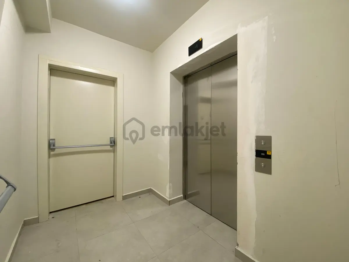 Docs Vadi Sitesi Manzaralı Ön Cephe Önü Açık Satılık Daire - 33