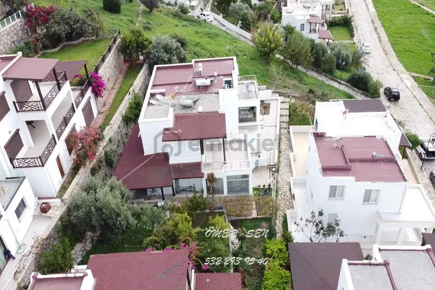Akyarlar Pınar Sitesi 4+1 / 160 M2 - 4