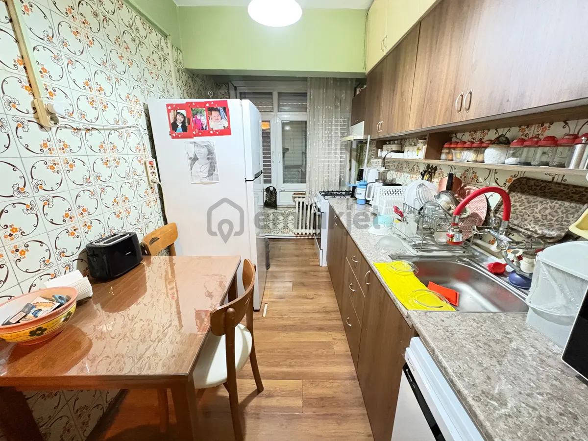 Marmara'dan Ayşekadın Ana Cadde Üzerinde Satılık 3+1 Daire - 13