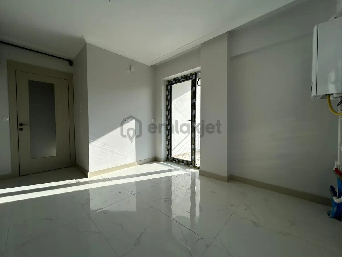 Atapark Mahallesi'nde Güney Batı Cephe Sıfır 3+1 Daire! - 5