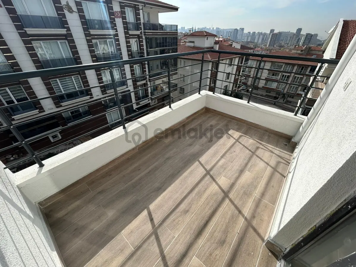 Atapark Mahallesi'nde Güney Batı Cephe Sıfır 3+1 Daire! - 7