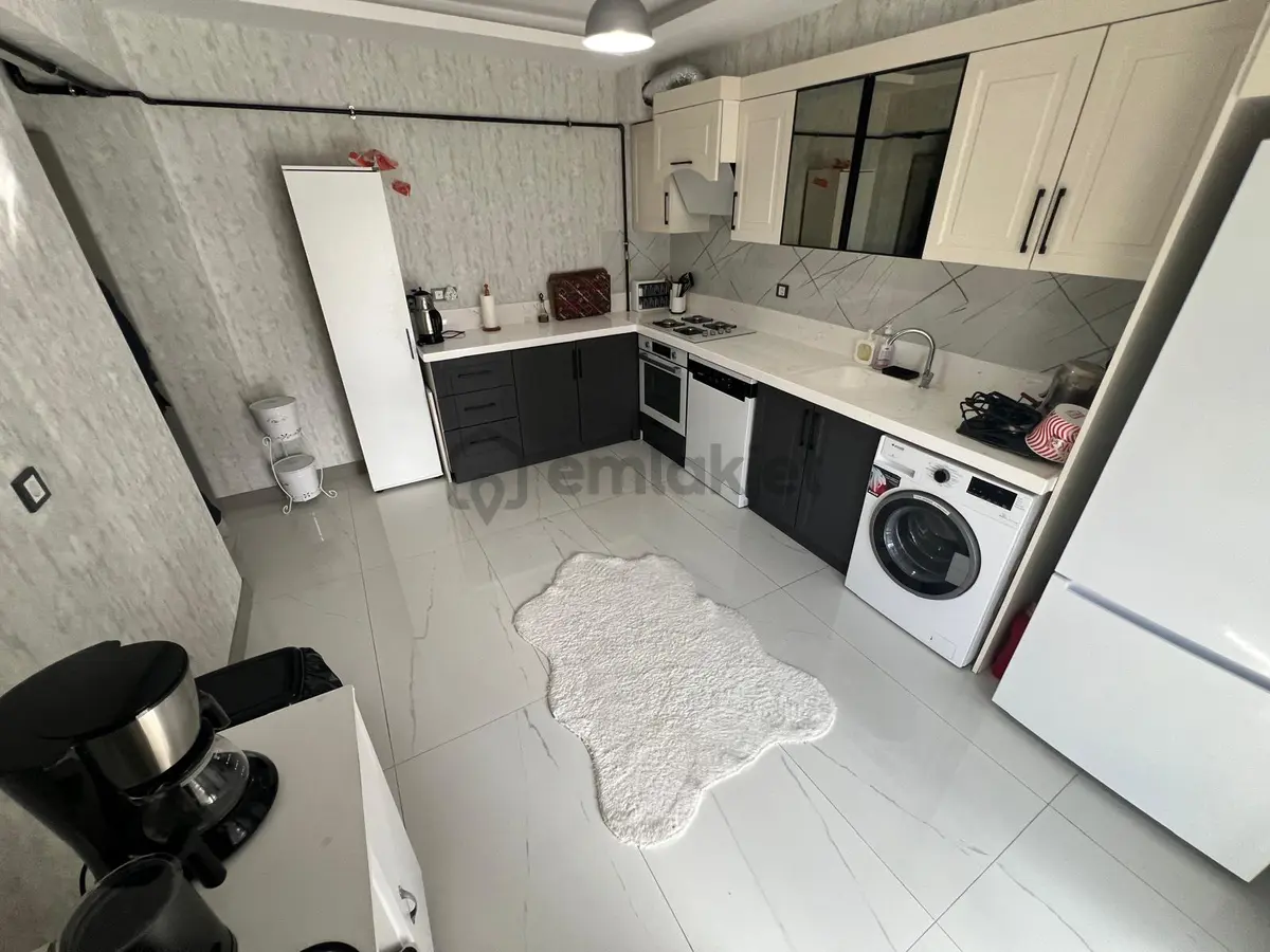 Atapark Mahallesi'nde Asansörlü Binada E. Banyolu 3+1 Daire! - 3