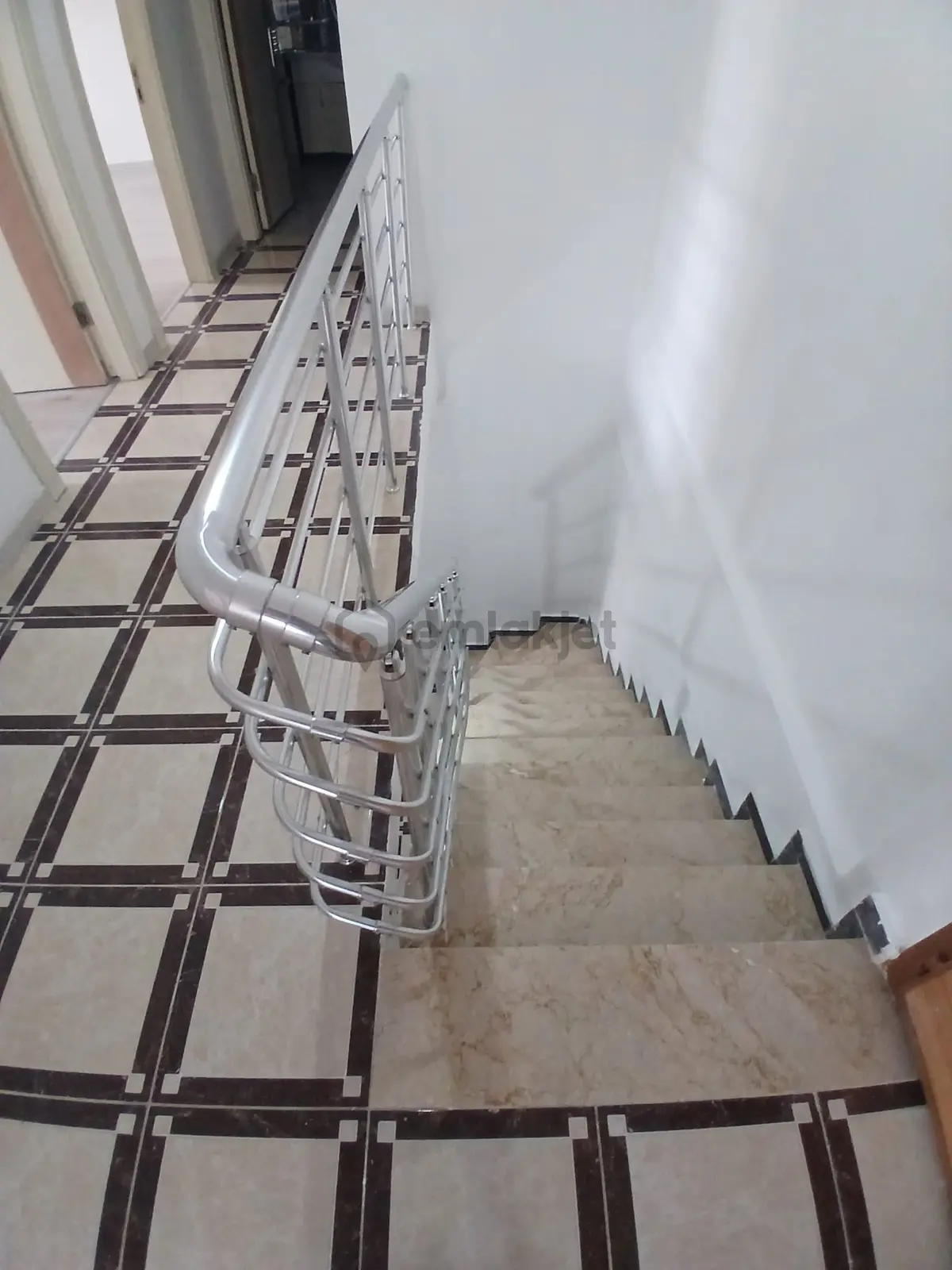 Bademlik Mahallesi'nde Çift Girişli 5+2 Dubleks Daire! - 33
