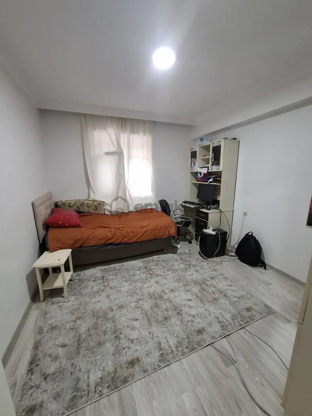 Çaldıran Mahallesi'nde Cadde Üzeri 2+1 Daire! - 14