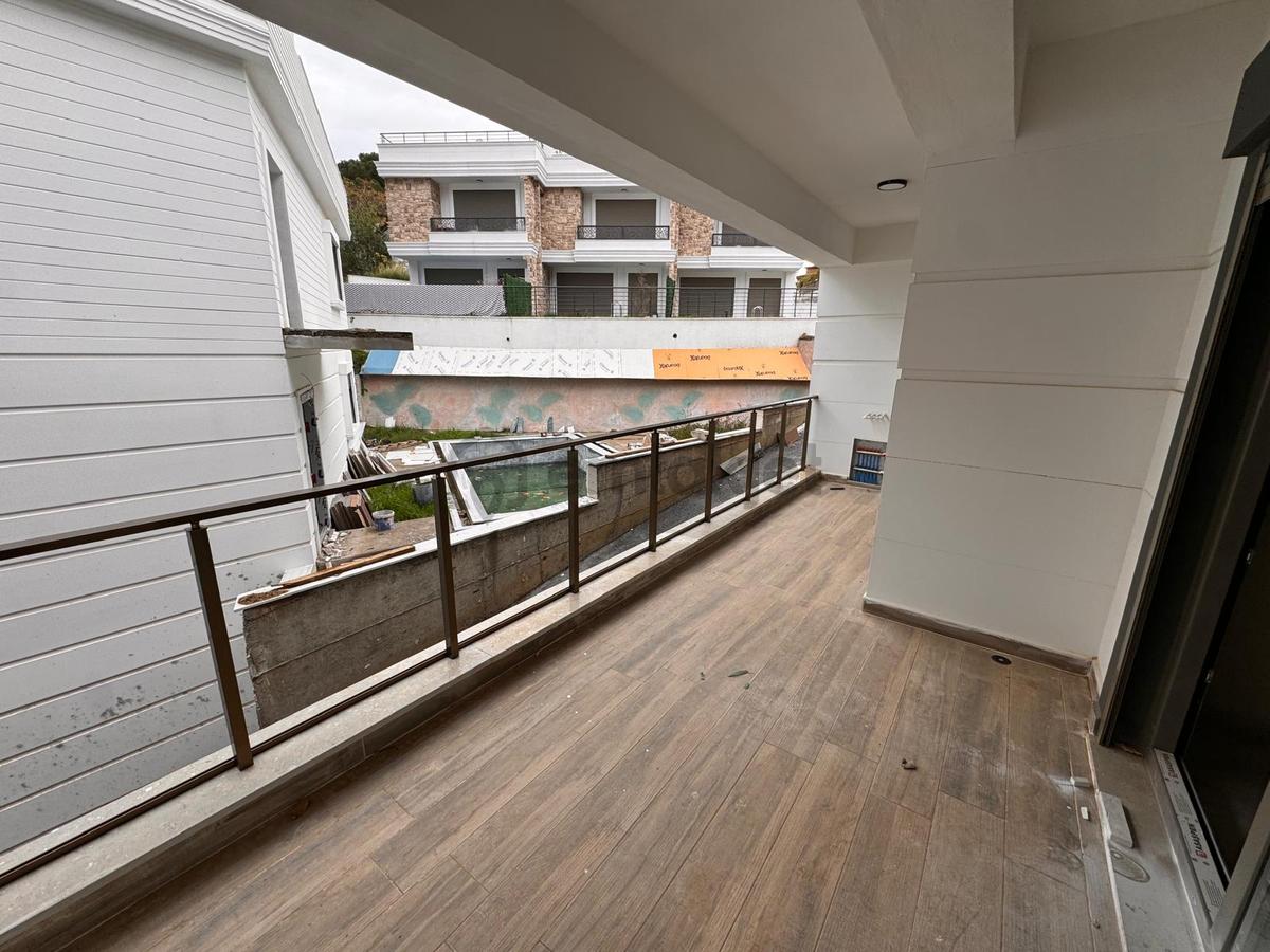Edremit Çamlıbelde Site İçinde Kapalı Otoparklı 2+1 Daireler - 17
