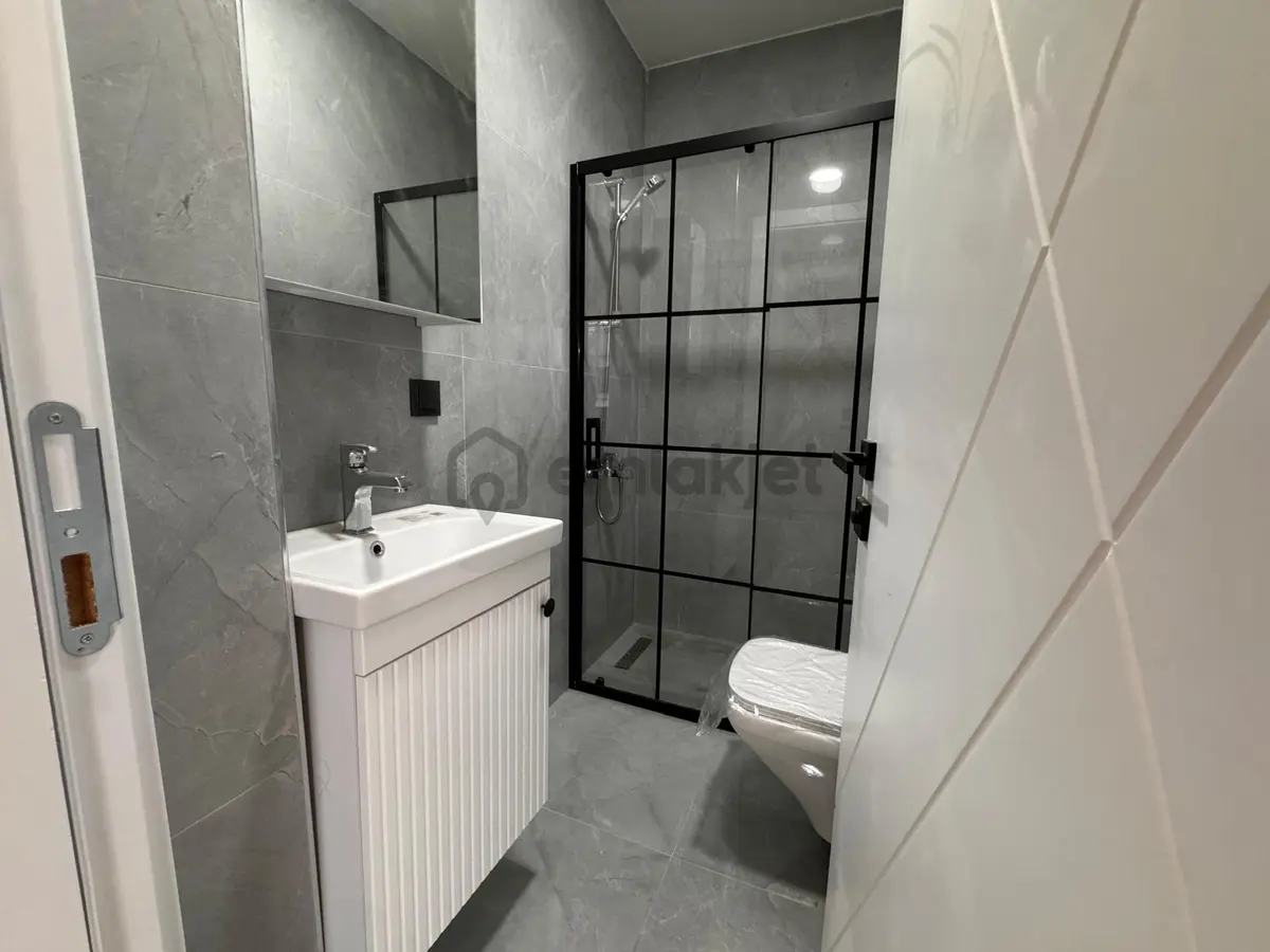 Edremit Çamlıbelde Site İçinde Kapalı Otoparklı 2+1 Daireler - 7
