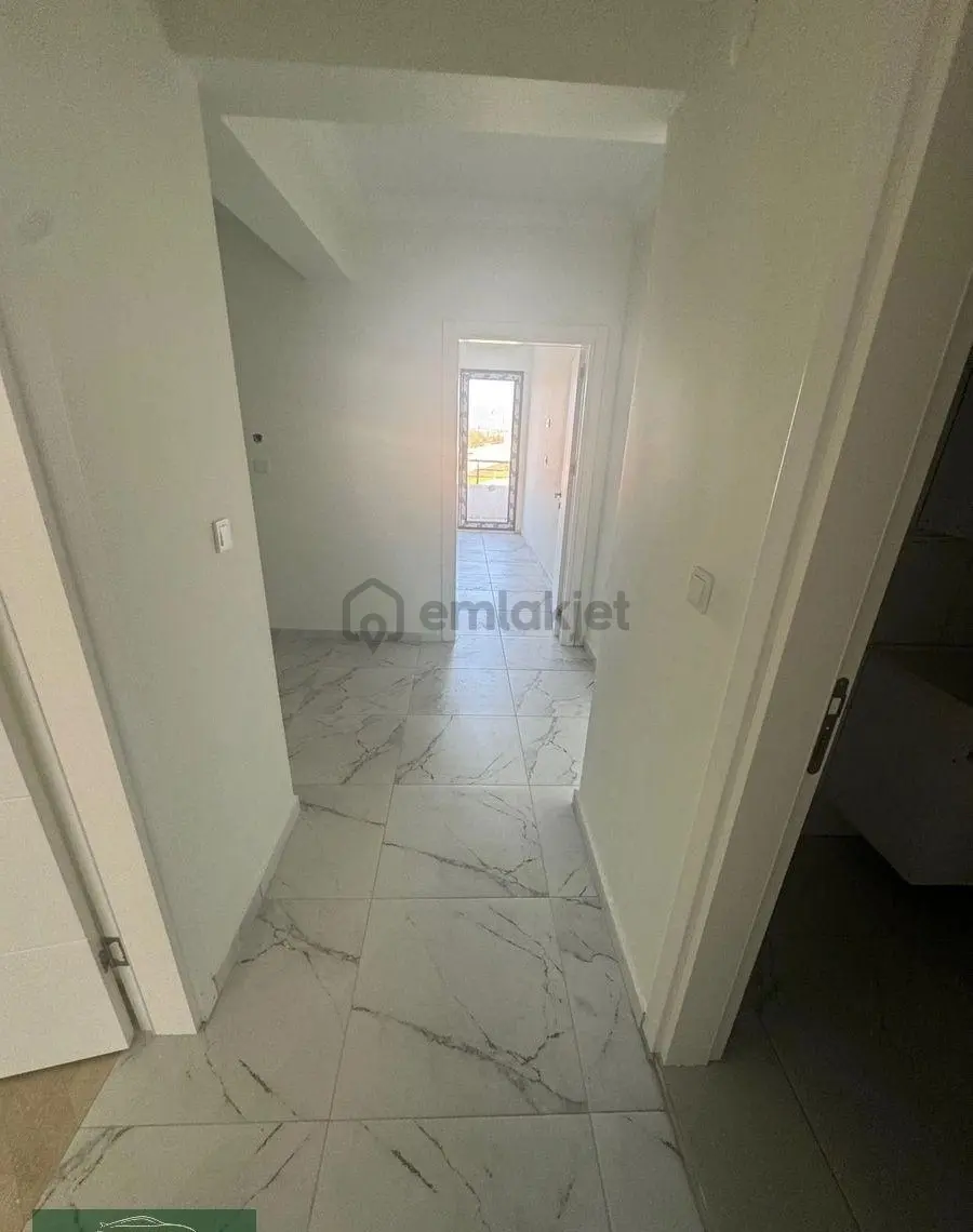 Göl Manzaralı 2+1 Satılık Lüks Daire - 7