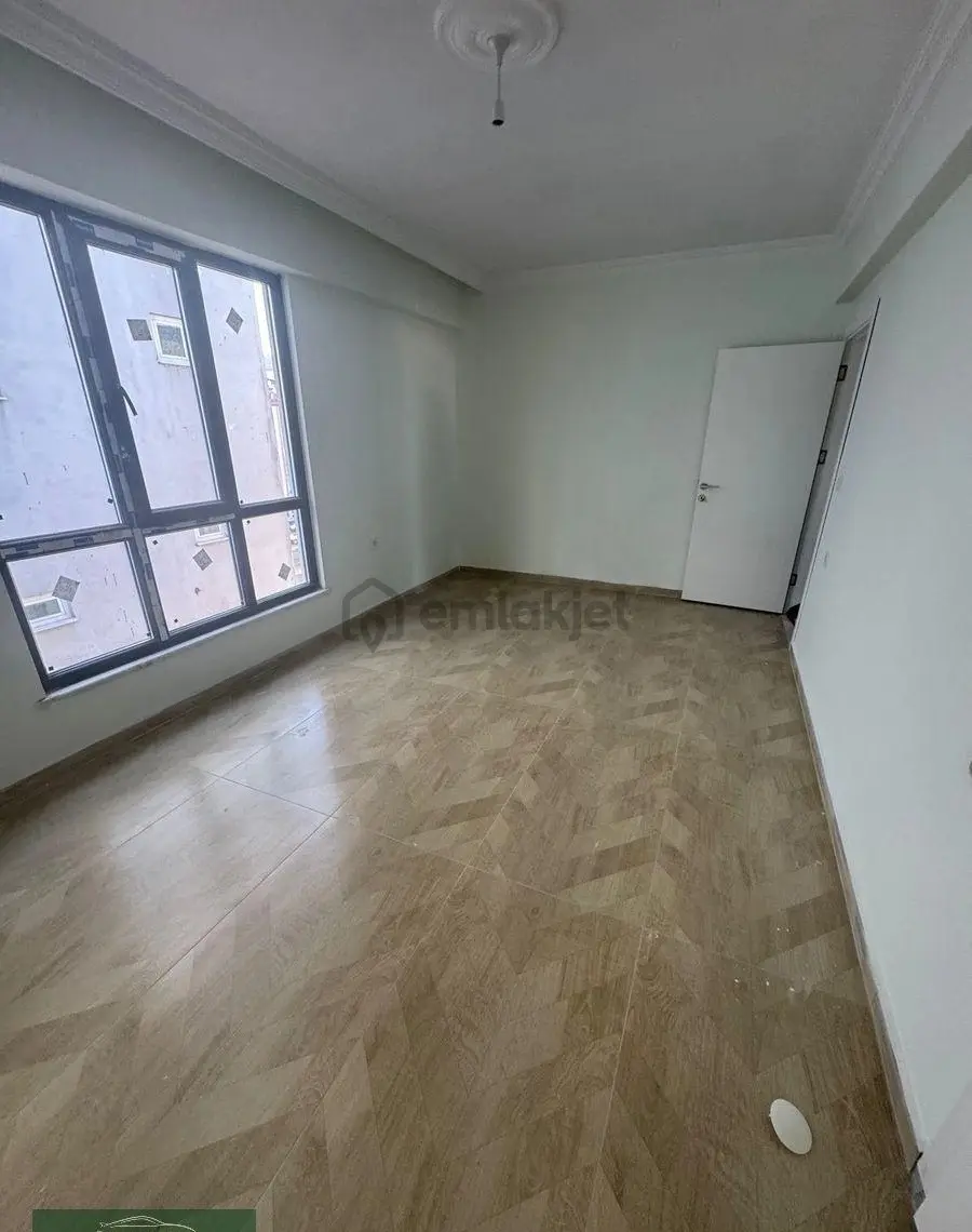 Göl Manzaralı 2+1 Satılık Lüks Daire