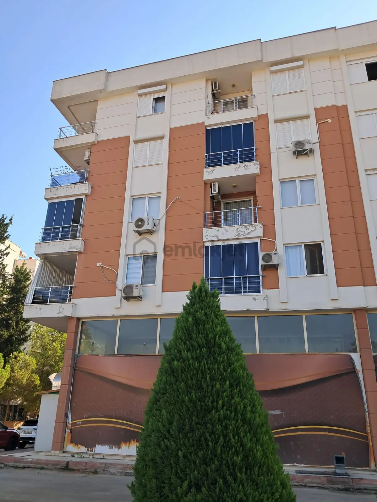 Kızılırmak Cad. Yakını Katta Doğalgazlı 3+1 Daire - 22
