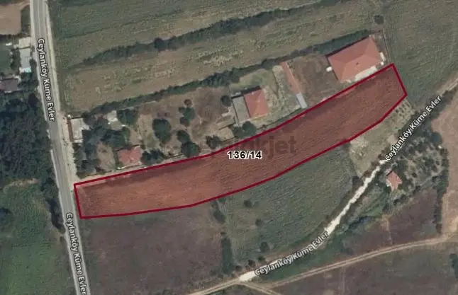Kırklareli Lüleburgazda Satılık 5841m2 Tarla